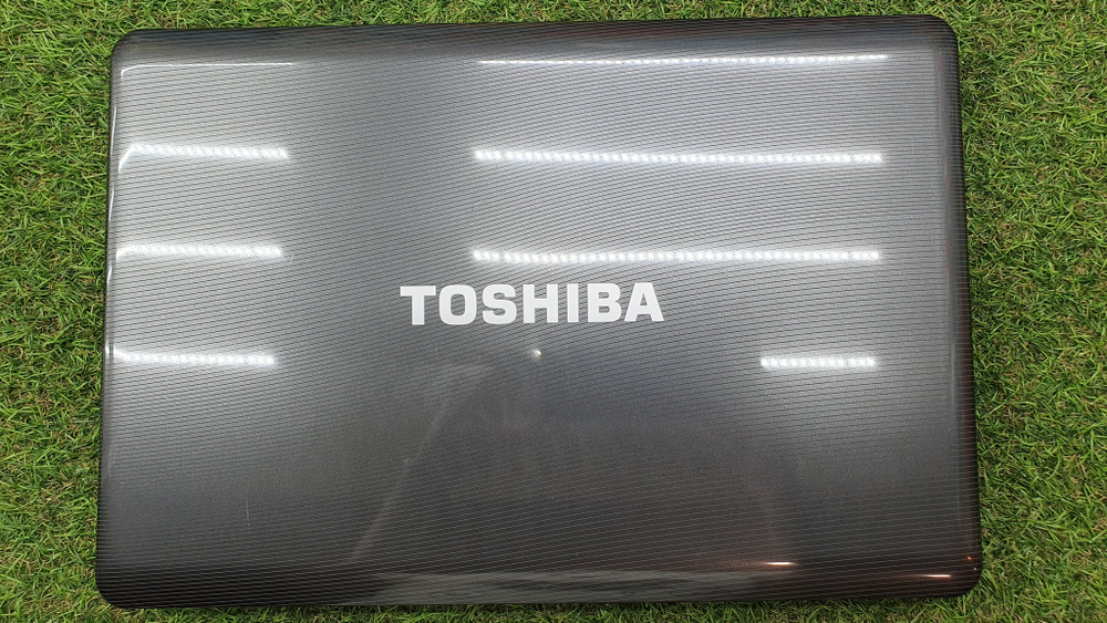 Ноутбук Toshiba SATELLITE L500-12V