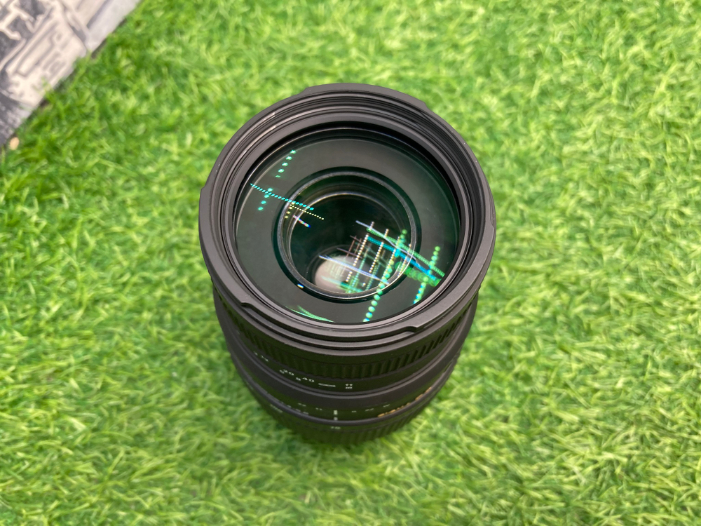 Sigma AF 70-300mm 4-5.6 APO Macro DG Nikon F