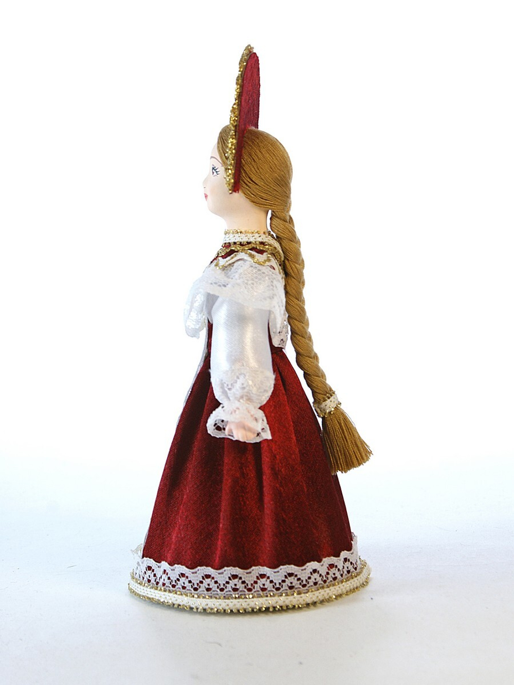 Кукла коллекционная Русская красавица в национальном костюме