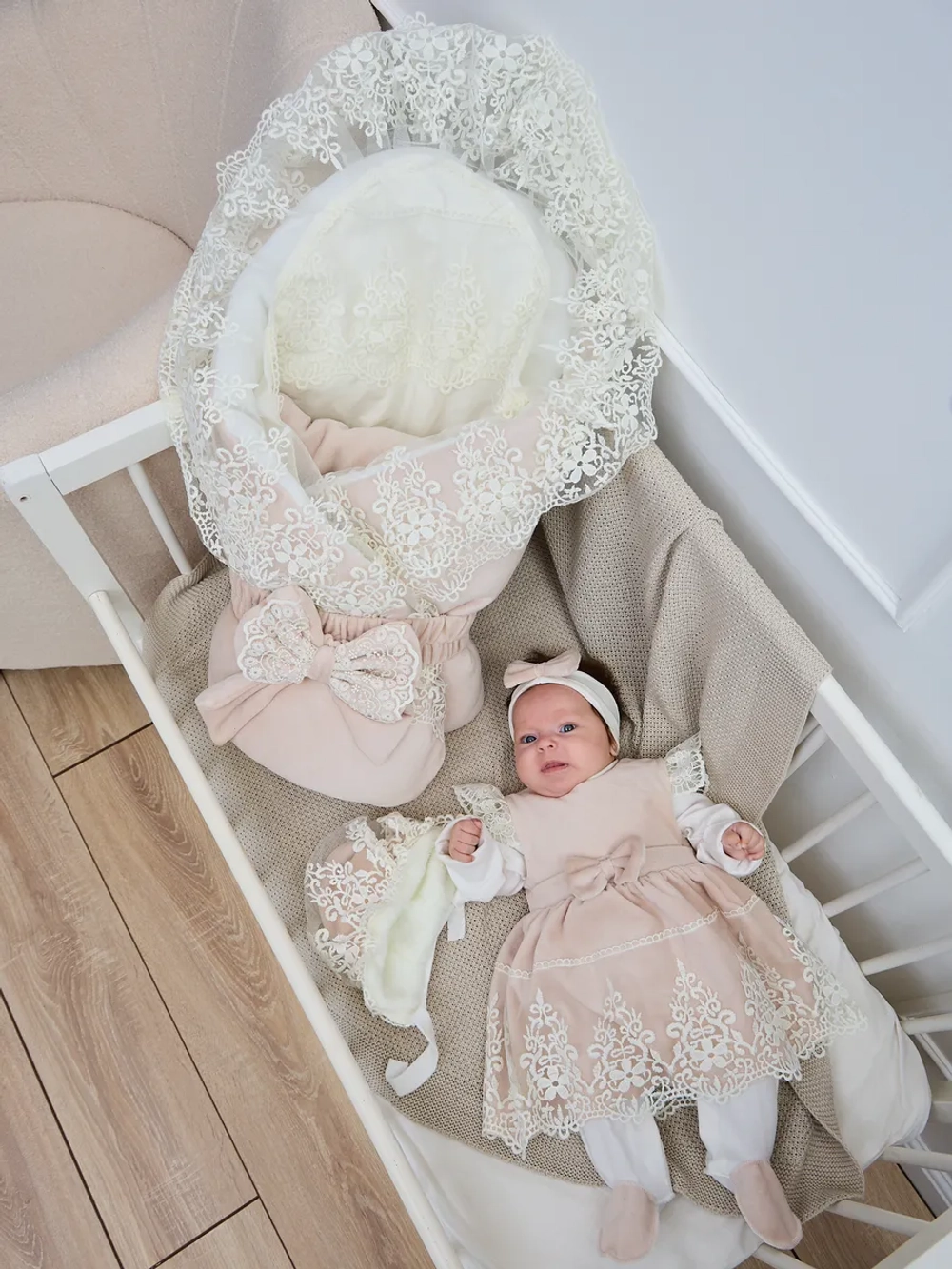 Конверт на выписку зима для новорожденных девочек