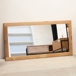 Зеркало настенное 123х63 см G+K деревянное в раме из дикого дуба в стиле лофт