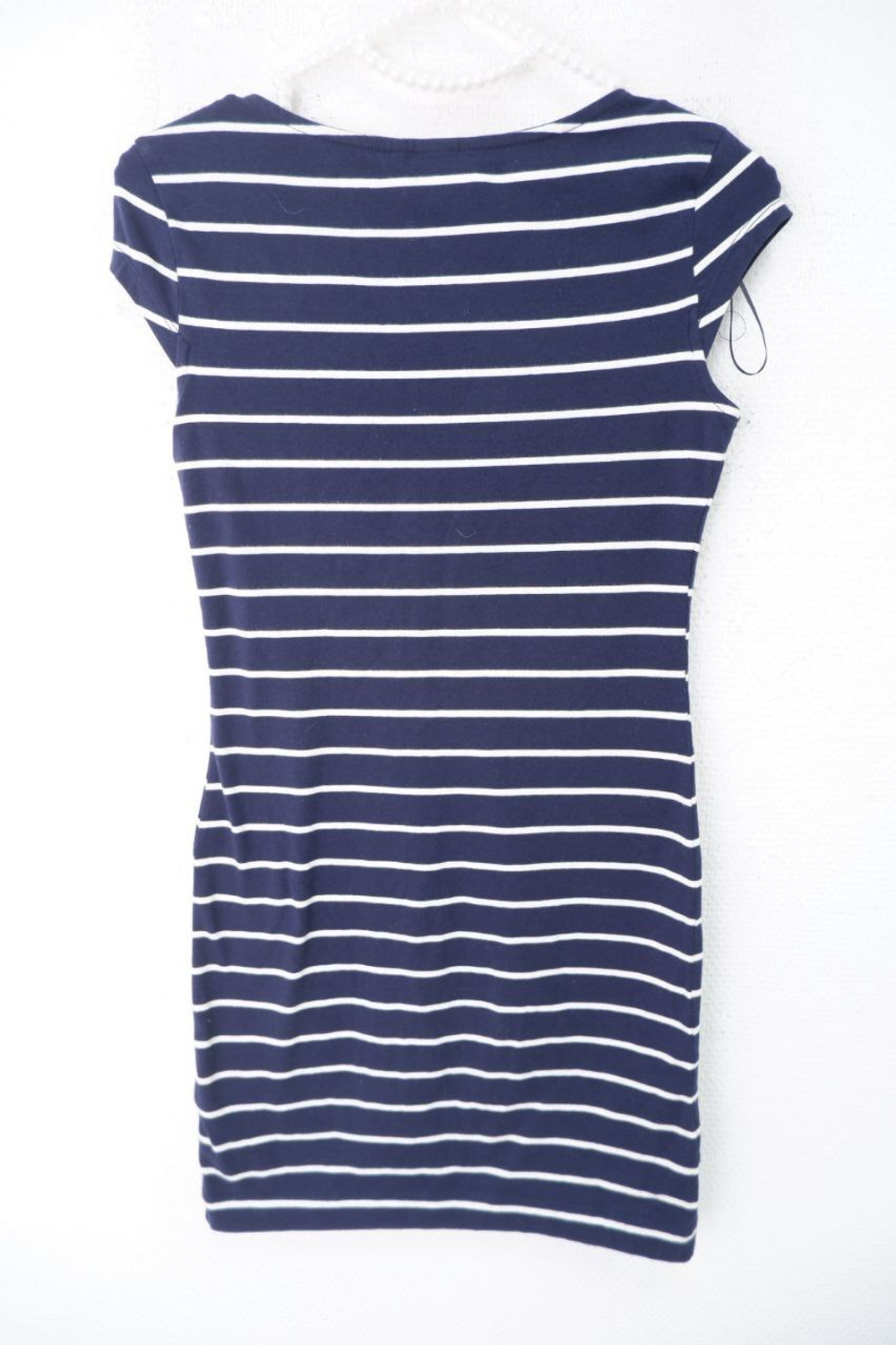 Платье H&M в полоску 42 размер