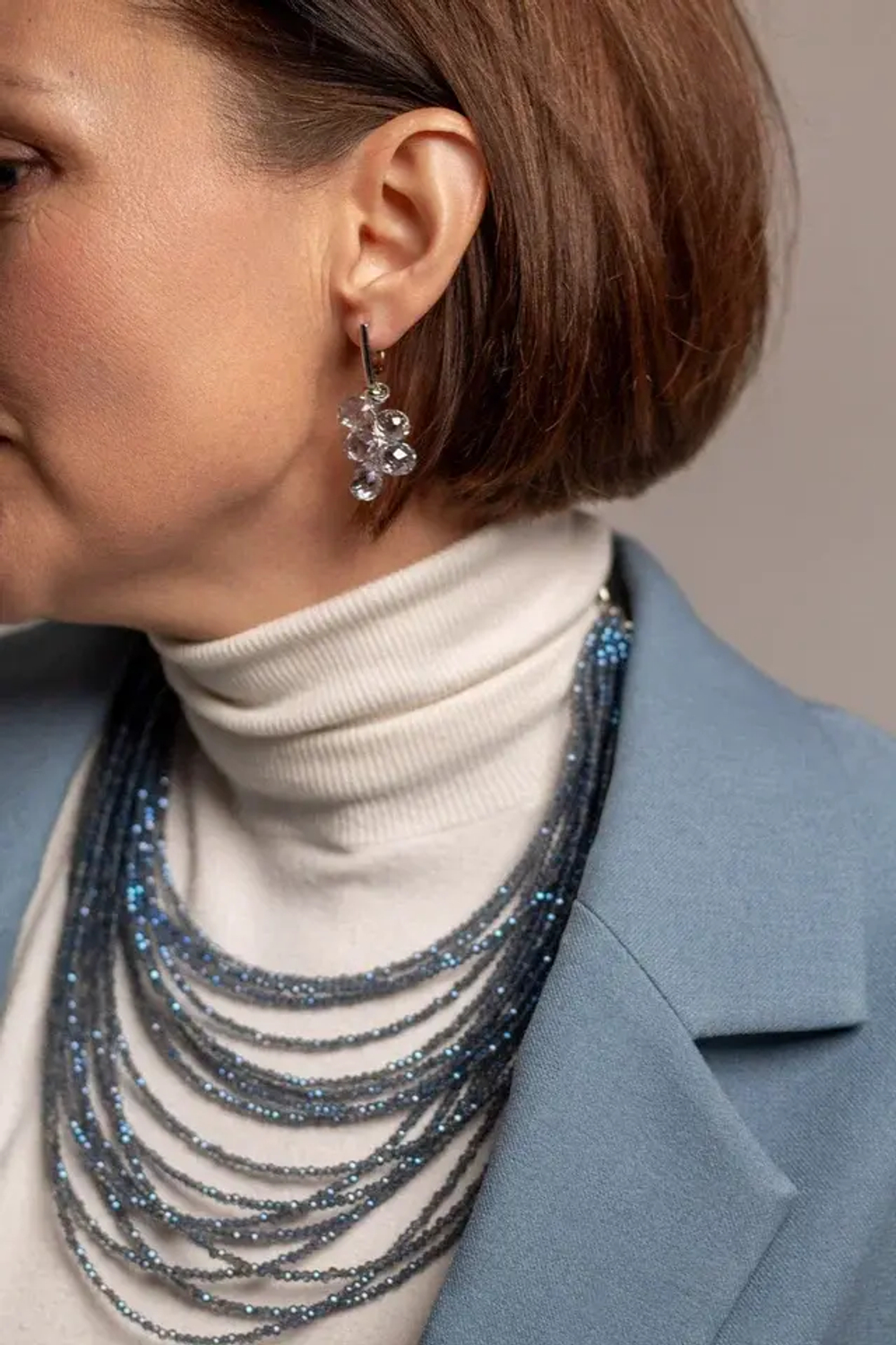 Серьги "Деора" светлый серо-голубой чешский хрусталь, оттенок серебро