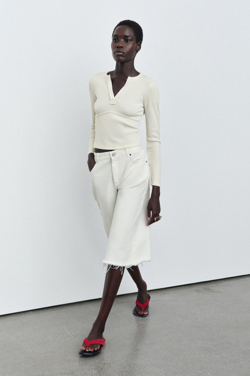 ZARA ФУТБОЛКА В РУБЧИК С ДЛИННЫМИ РУКАВАМИ, ЭКРЮ