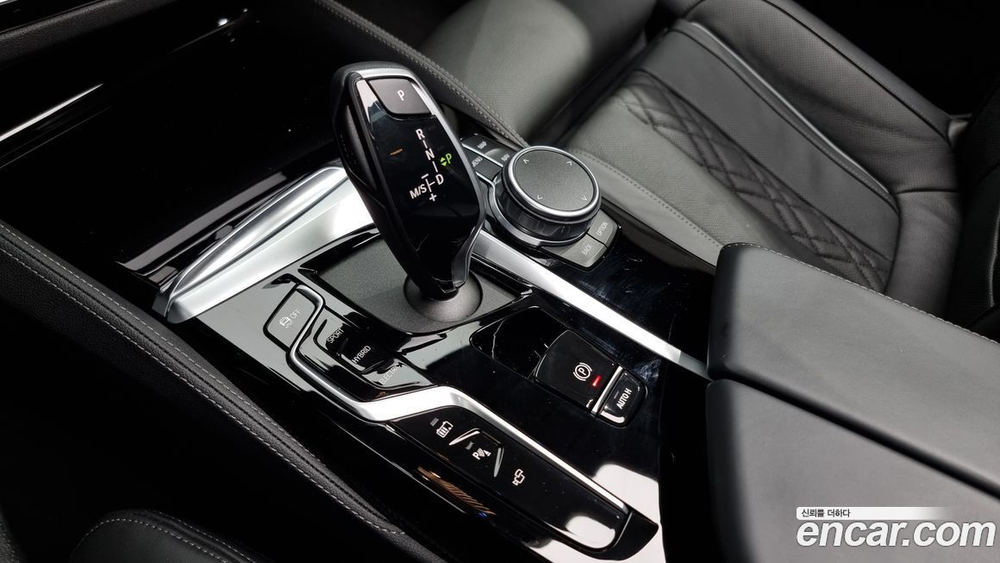 BMW 5 Series (G30) 530e Luxury (06.2021)