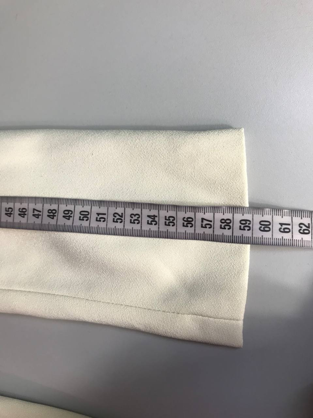 Жакет Incity светлого оттенка, визуально на 46 размер