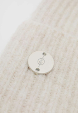 STRADIVARIUS ШАПКА С КОНТРАСТНОЙ ДЕТАЛЬЮ, ЭКРЮ