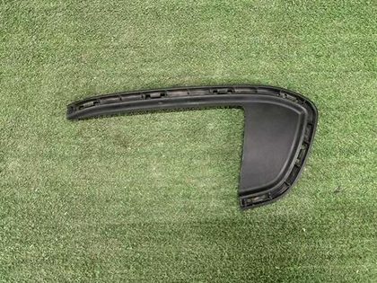 Накладка решетки радиатора левая Kia Sportage 4 QL (2018-2022)