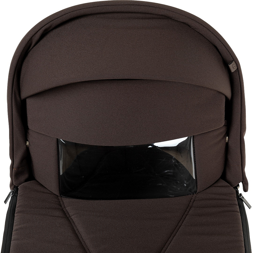 Детская коляска Roan Bass Next Classic d14 2.0 3 в 1 с автокреслом Pituso Baesa Pro Black BSNC/93/2 Turkish Coffe/Black/руч.Cappuccino