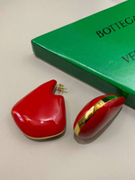 Серьги Bottega Veneta