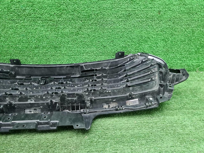 Решетка радиатора Haval Jolion (2021-н.в.)