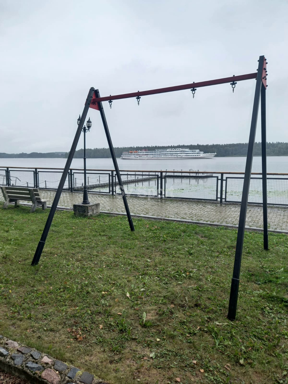 Монтаж уличных качелей Sv Sport