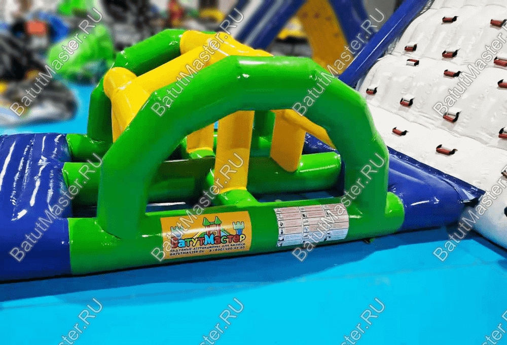 Надувная водная полоса препятствий "Капелька"