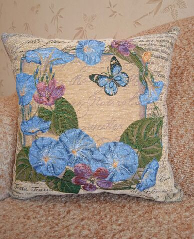 Декоративный гобеленовый чехол для интерьерной подушки Вьюнок 34*34