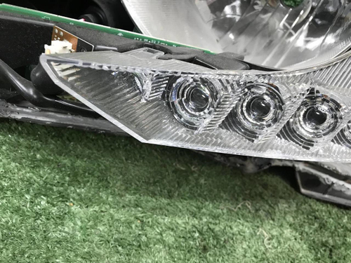 Битая Фара левая Toyota Camry XV50 (17-18) LED
