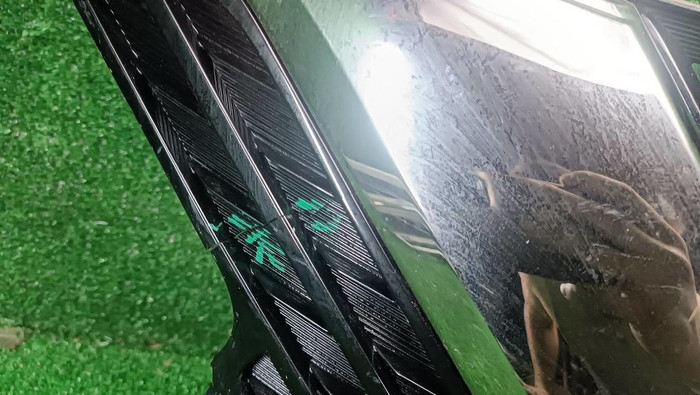 Решетка радиатора Nissan Murano Z52 (2014-2022)