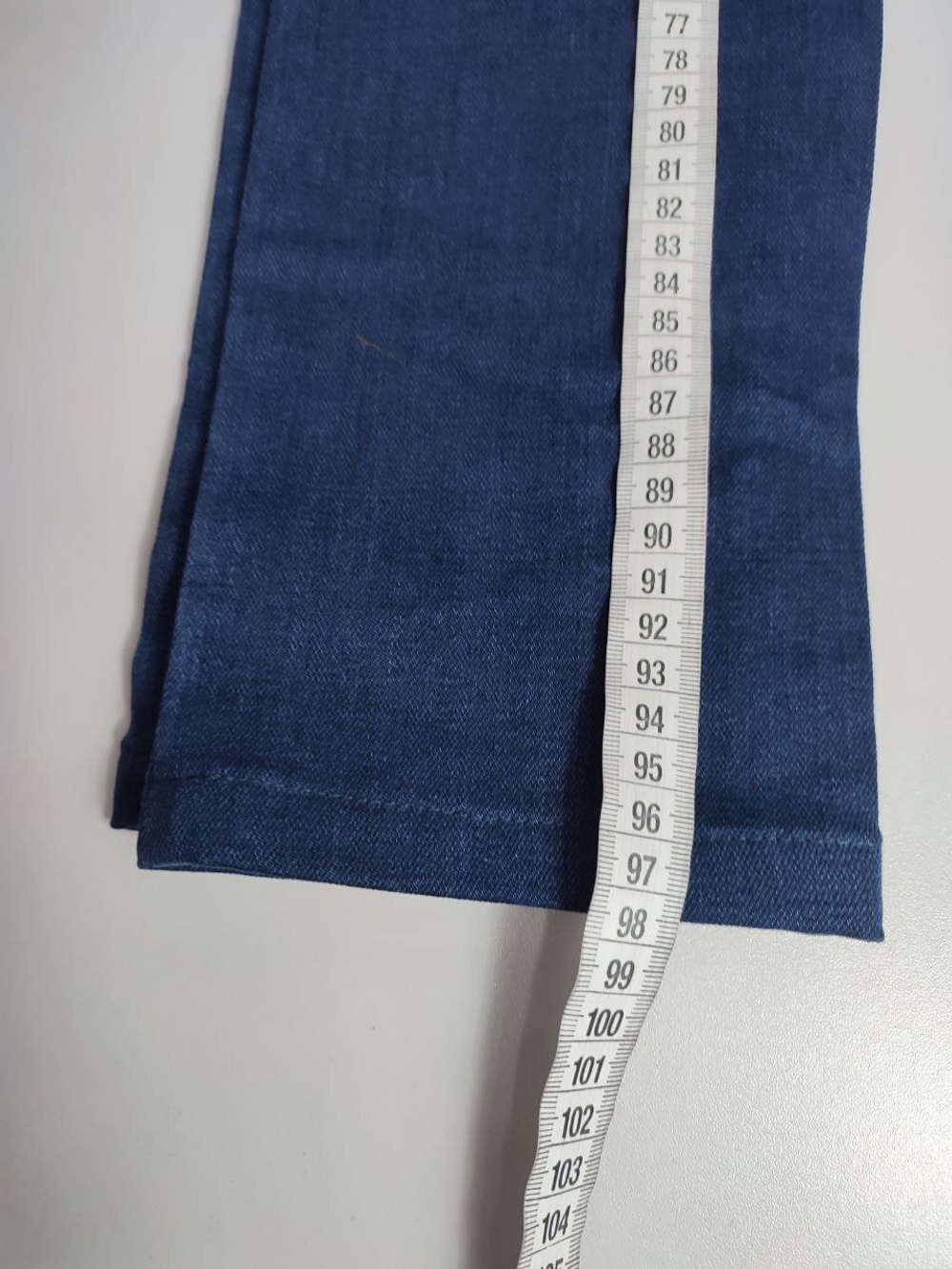 Джинсы Blinluck с потертостями 42 размер