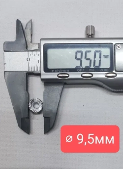 Гайка М4 с фланцем шестигранная, DIN6923 - 20 штук, стальная (оцинкованная) зубчатая, размер под ключ - 7мм