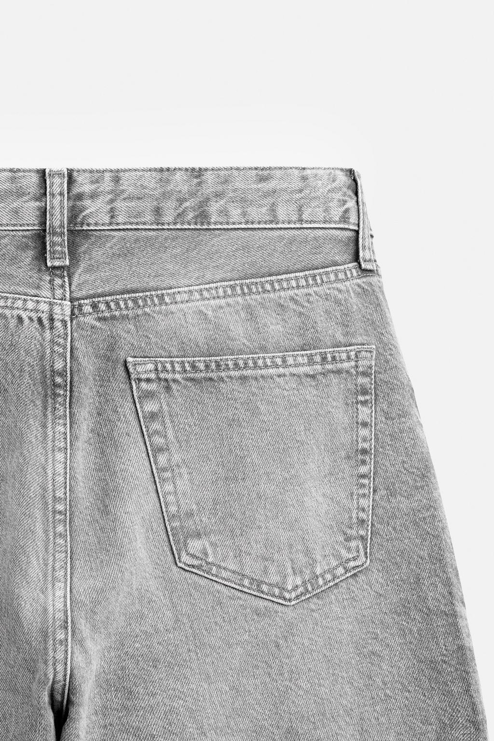 Джинсы flared fit
