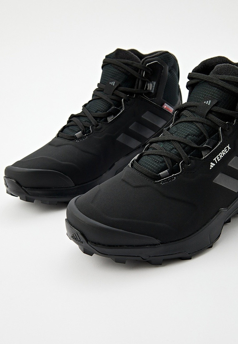 Кроссовки мужские ADIDAS TERREX AX4 MID BETA C.RDY