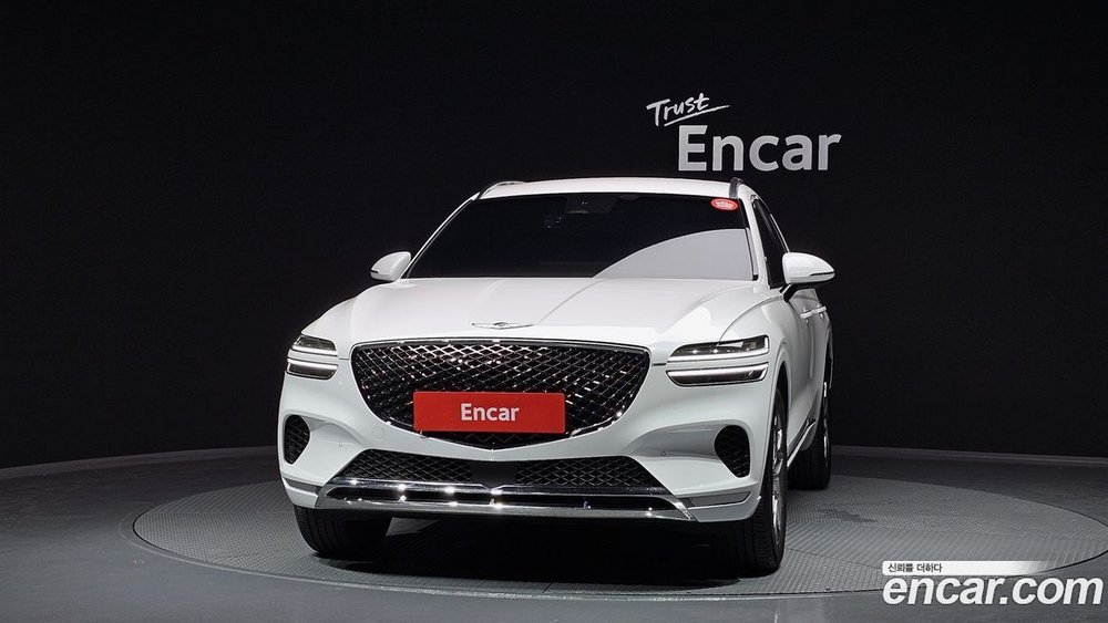 Genesis GV70 2.5T Бензин 2WD (05.2022)