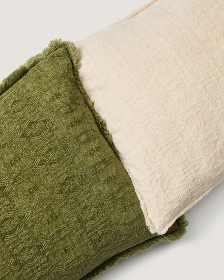 Чехол для подушки Narela из натурального жаккардового хлопка и вискозы 50 x 30 см