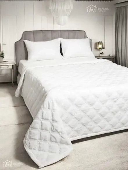 Покрывало 220х240 стеганое для кровати и дивана