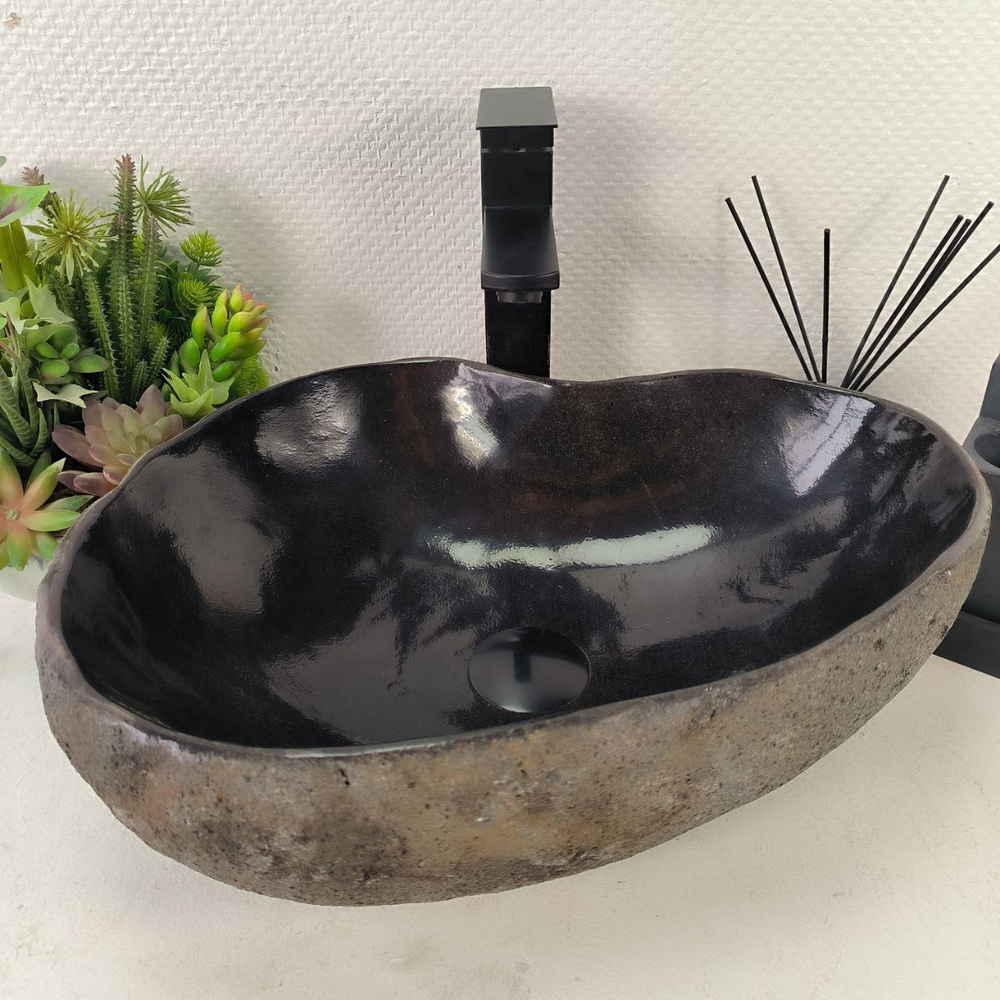 Раковина из речного камня RS-65081 44*34*15 0861