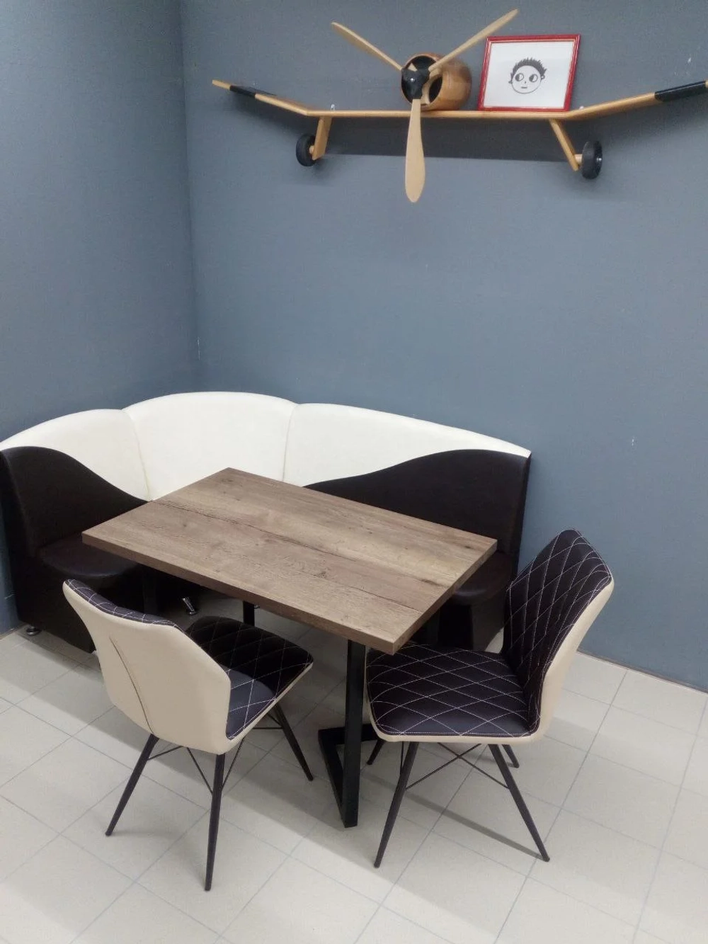 Диван угловой Оскар 3 (черно-белый)