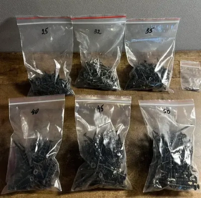 Универсальный набор саморезов по дереву 25, 32, 35, 40, 45, 50 по 100 штук черные