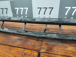 Кронштейн переднего бампера Mercedes E (W213) 16-20 Б/У Оригинал A2138851265