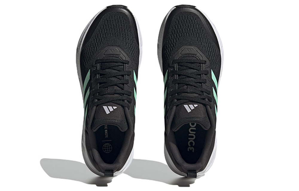 Кроссовки Adidas Questar