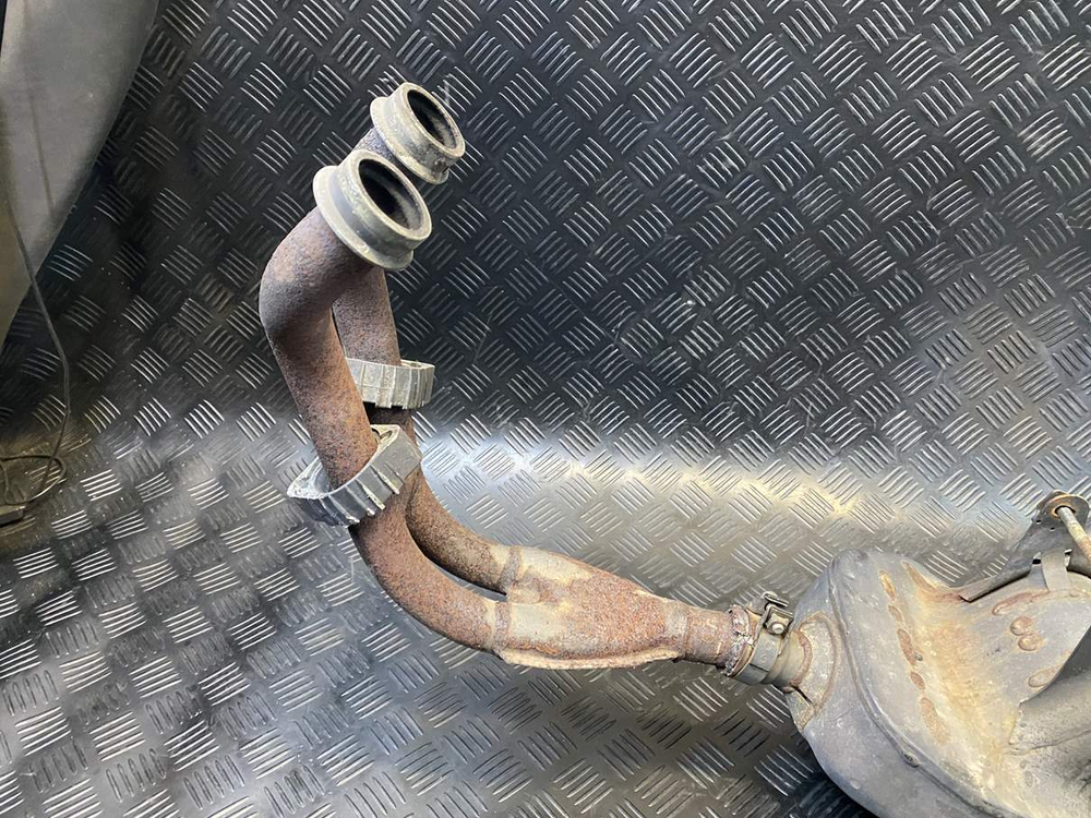 Глушитель Yamaha TDM850 RN03J 053957