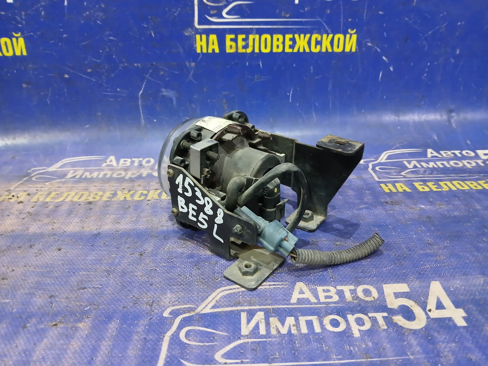 Туманка левая SUBARU LEGACY 1998-2001