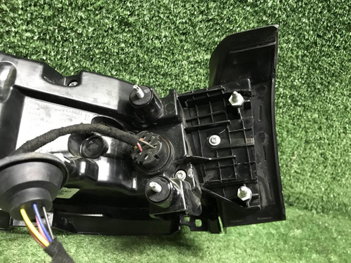 Фонарь правый внешний Geely Tugella (2019-2024)