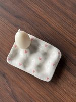 Подставка под яйца из гипса- ручная работа- узор сердечки