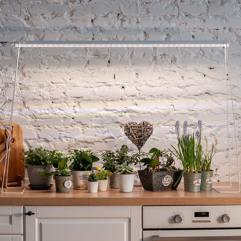 UFP-G20S H80 WHITE Подставка металлическая для светильника ULI-P. высота 800 мм. Белая. TM Uniel