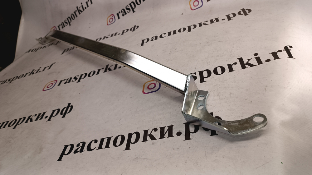 Распорка передних стоек (цельная) BMW F30 (ПОД ЗАКАЗ)