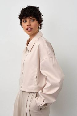 Куртка с воротом укороченная жемчужного цвета