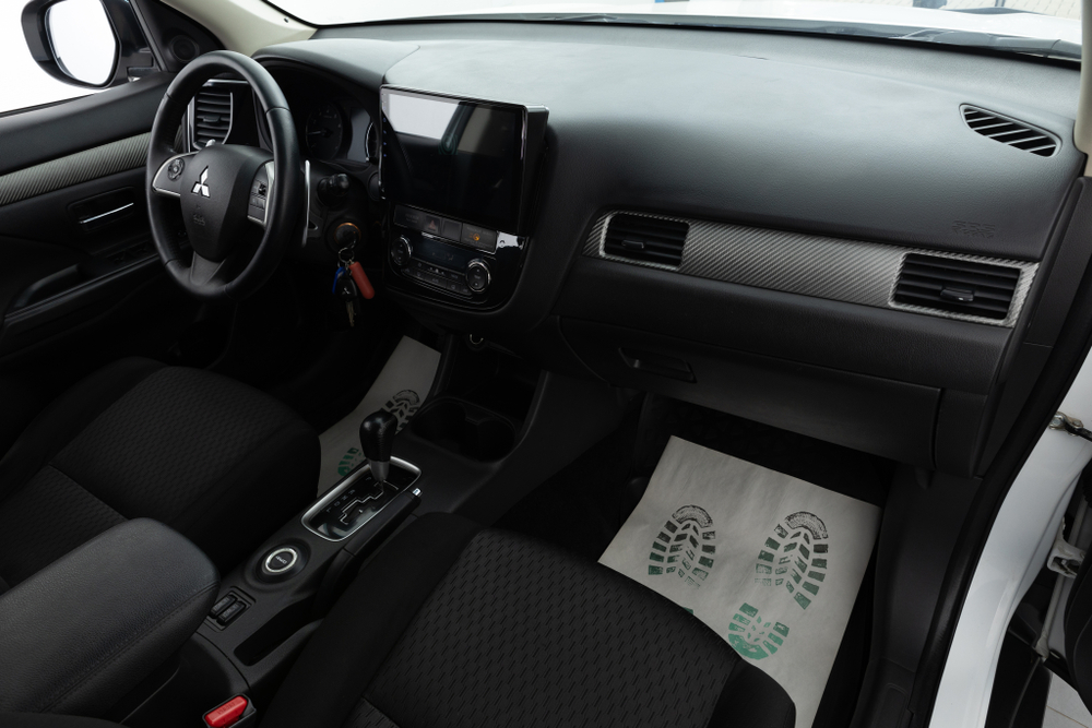 Mitsubishi Outlander, 2012 год