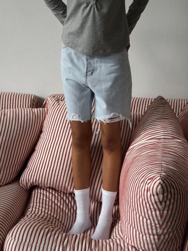 Голубые бермуды из денима