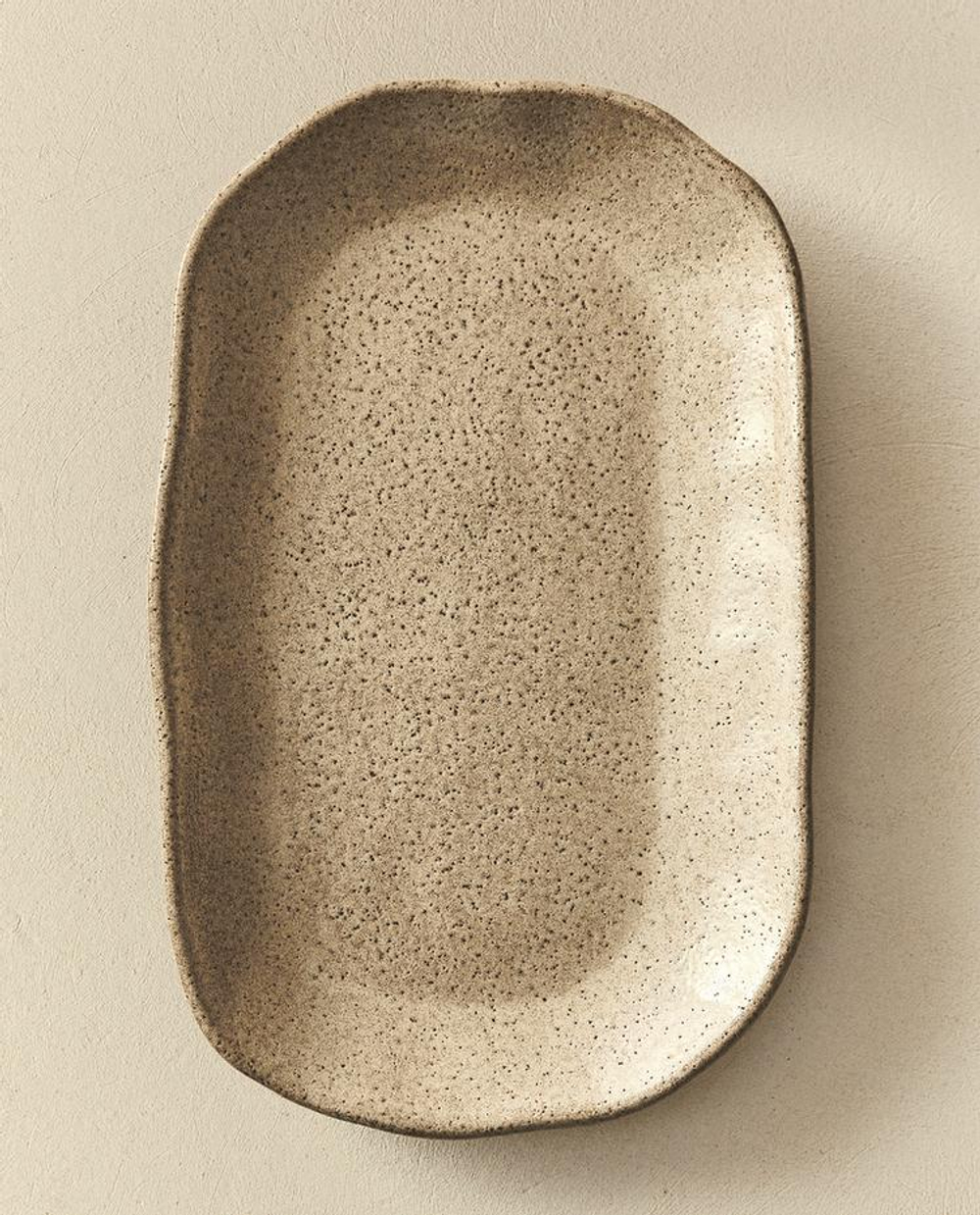 ZARA HOME РЕЛЬЕФНОЕ БЛЮДО, ТЕРРАКОТОВЫЙ