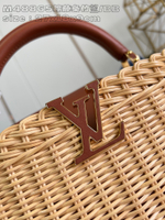 Louis Vuitton Capucines BB