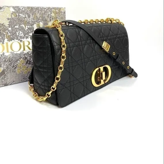 Сумка Dior Caro, модель маленького формата черный