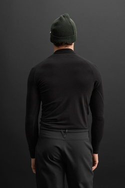 ZARA ФУТБОЛКА С ГОРЛОВИНОЙ НА МОЛНИИ, ЧЕРНЫЙ