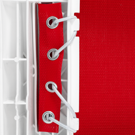 Шезлонг пластиковый с подстаканниками и гипоаллергенной тканью "МАЙАМИ". Цвет: Белый с красной тканью.