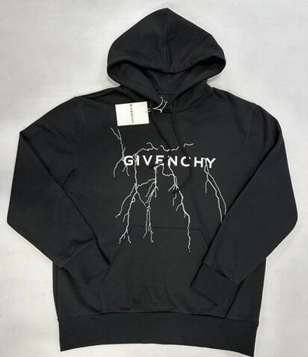 Худи Givenchy