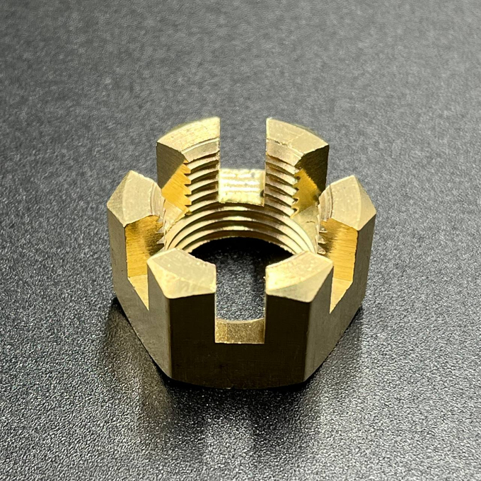 Гайка крепления гребного винта Yamaha 40-90, F25-100 (90171-16011) (YUELANG)