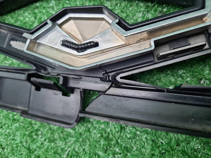 Решетка радиатора Omoda C5 (2022-н.в.)