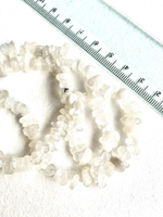1040 Лунный камень крошка, нить 20см